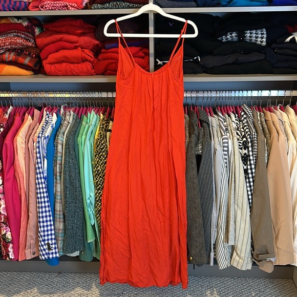 Unbranded red adjustable strap v neck midi dress size XS - Picture 3 of 3